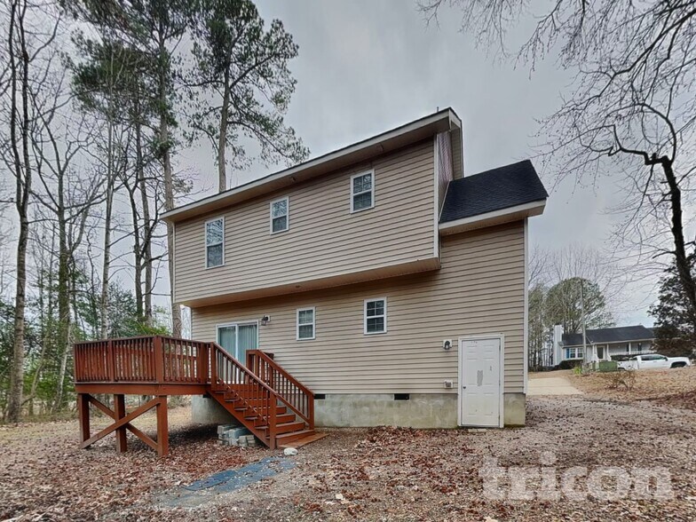 Building Photo - 1218 Azalea Dr