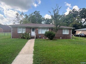 Building Photo - 312 Orange Cir