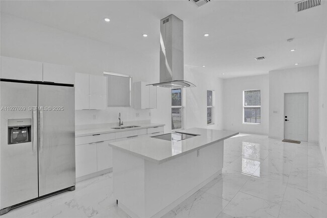 Building Photo - 1559 NW 62nd Terrace