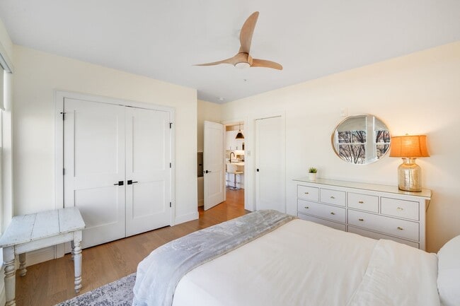 Building Photo - Chic Fully Furnished Condo with Private Retreat-Style Primary Suite