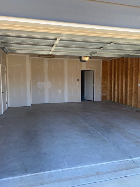 Building Photo - 5577 N Edwards Cir