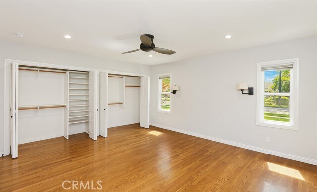 Building Photo - 933 W Riviera Dr