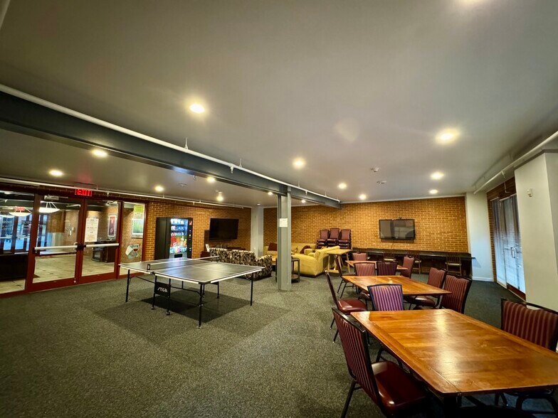 Community Room - 11 W 2nd St