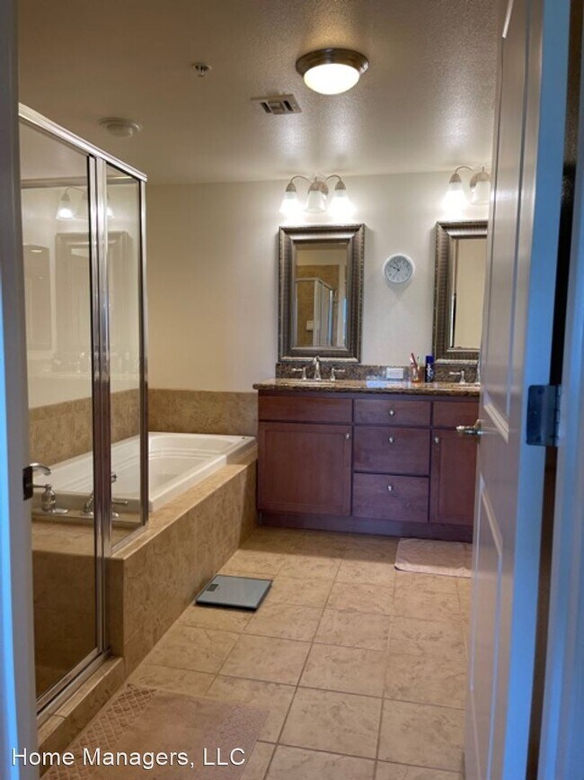 Building Photo - 2 br, 2 bath House - 10 Upena Lane, Apt 202