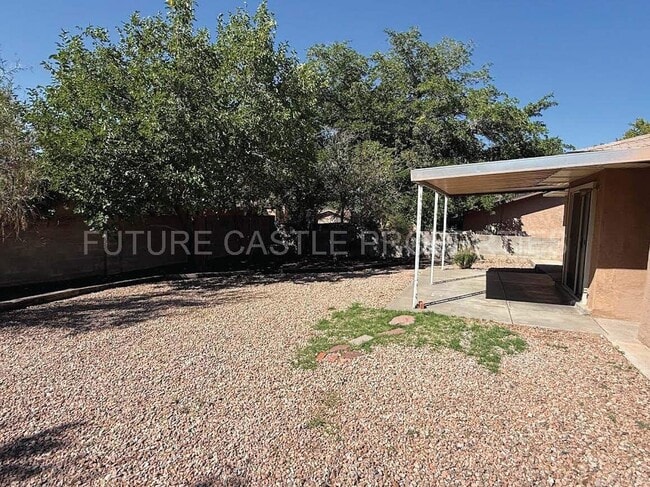 Building Photo - 11104 Hagen Rd NE