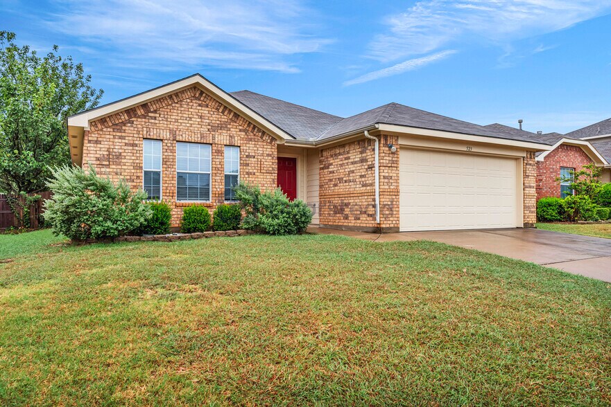Building Photo - 523 Elk Run Dr