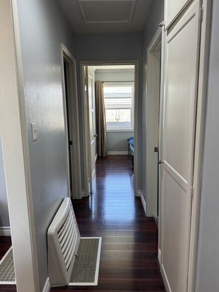 Building Photo - 15216 Cimarron Ave