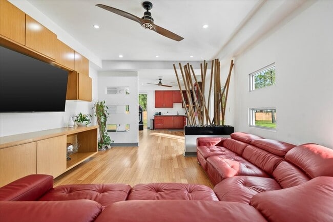 Building Photo - 30400 Highland Blvd