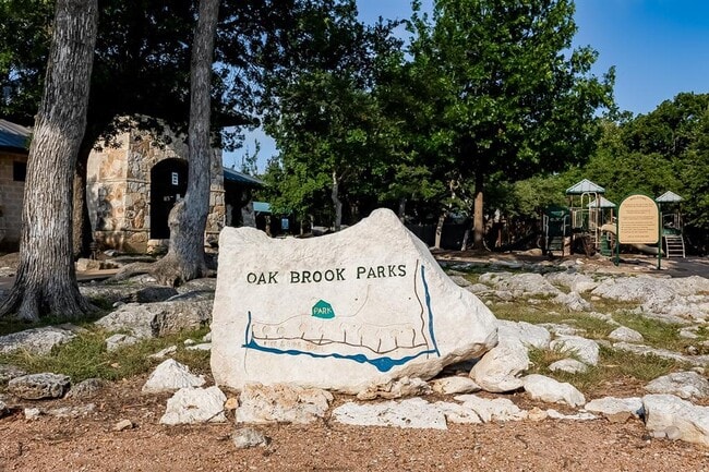 Building Photo - 506 Stonebridge Dr