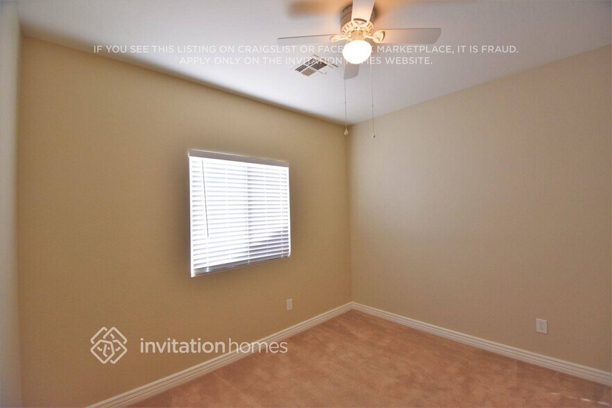 Building Photo - 254 S Aaron