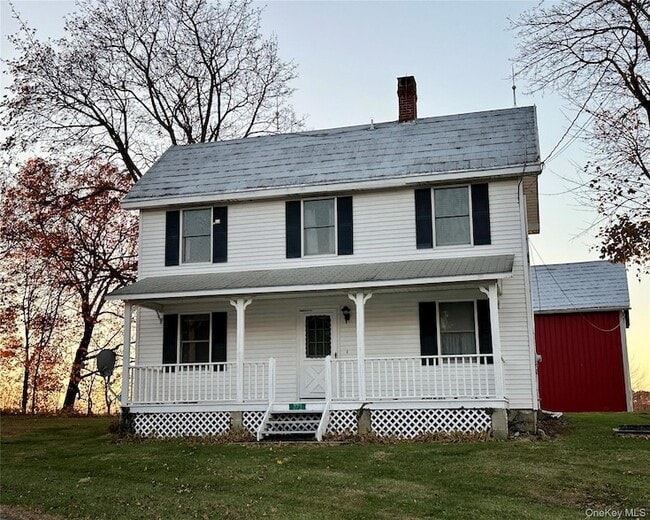 Building Photo - 273 Round Hill Rd