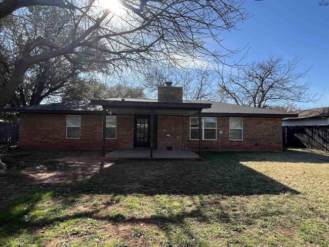 Building Photo - 4529 Gardiner Rd