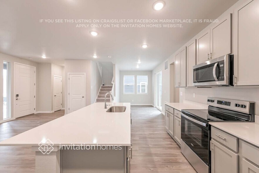 Building Photo - 4721 N Valdai Ct