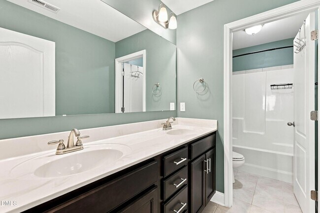 Building Photo - 59 Sunnybrook Ln