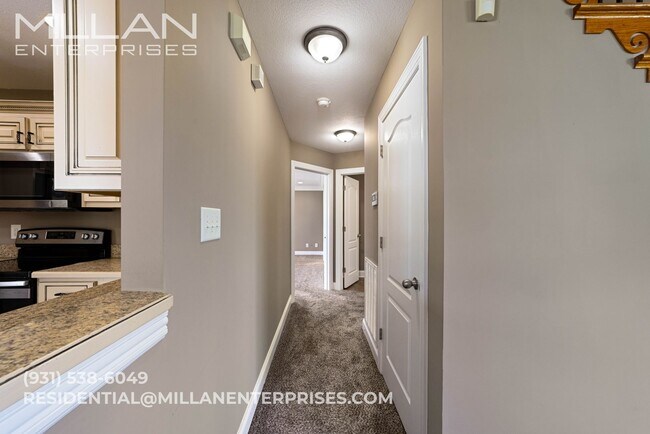 Building Photo - Experience the Best of Country Living with...