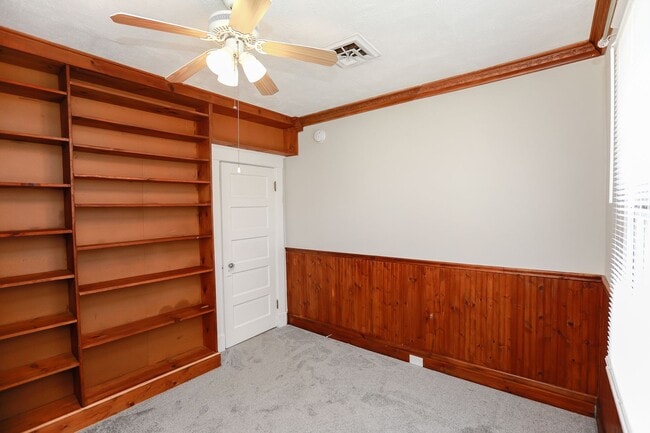 Building Photo - Spacious apartment for rent in Portsmouth ...