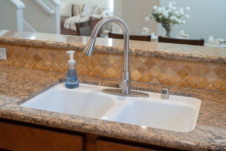 Building Photo - 52154 Rosewood