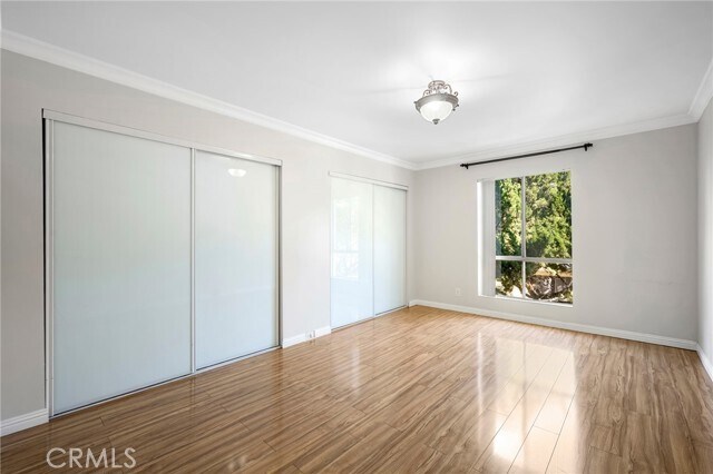 Building Photo - 570 W Stocker St