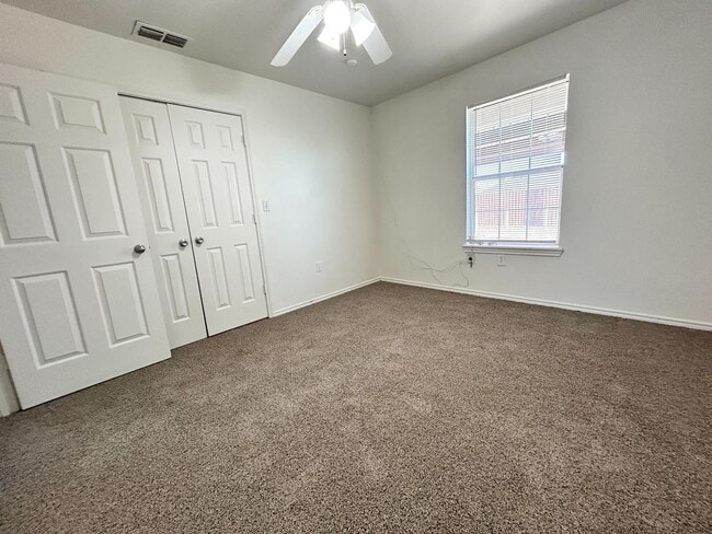 Building Photo - 1112 82nd St