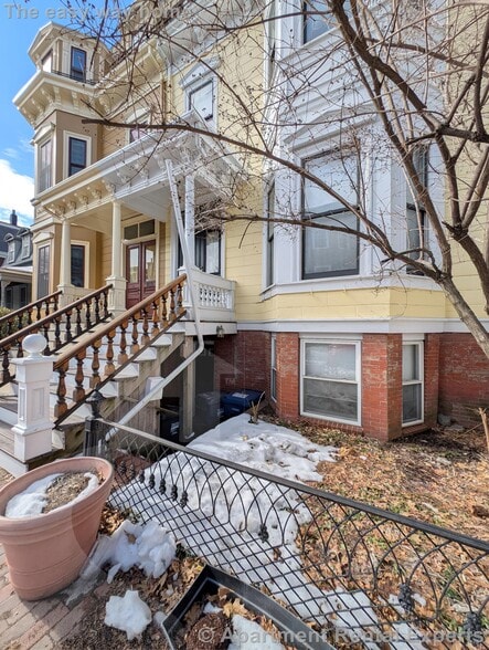 Building Photo - 31A Inman St