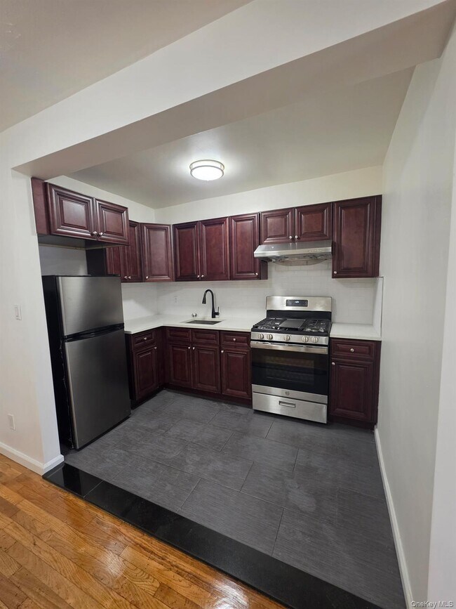 Building Photo - 41-25 Kissena Blvd