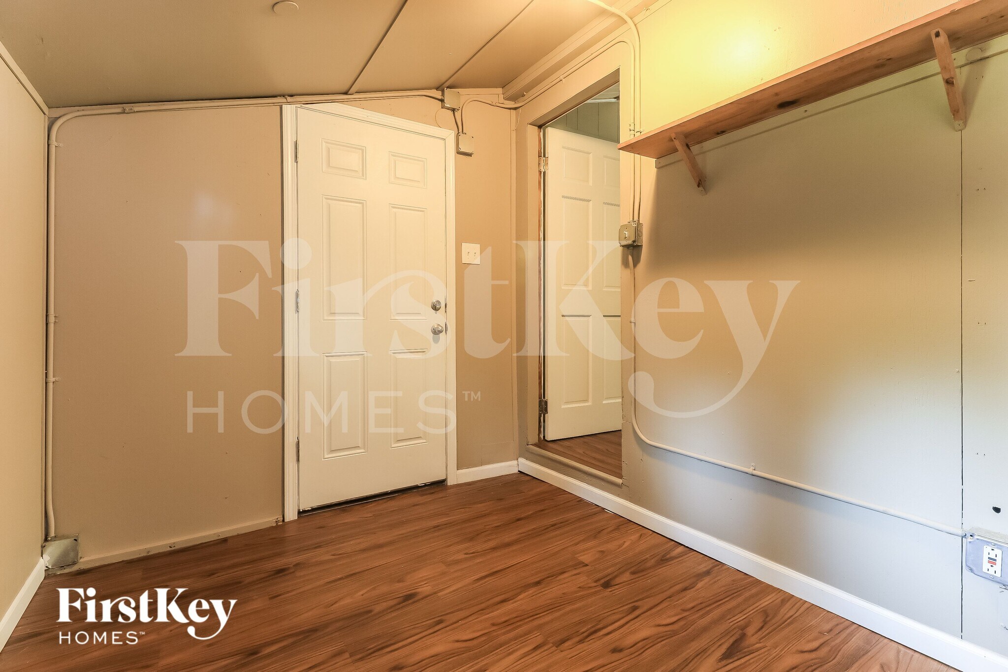 Building Photo - 67 Austin Ave