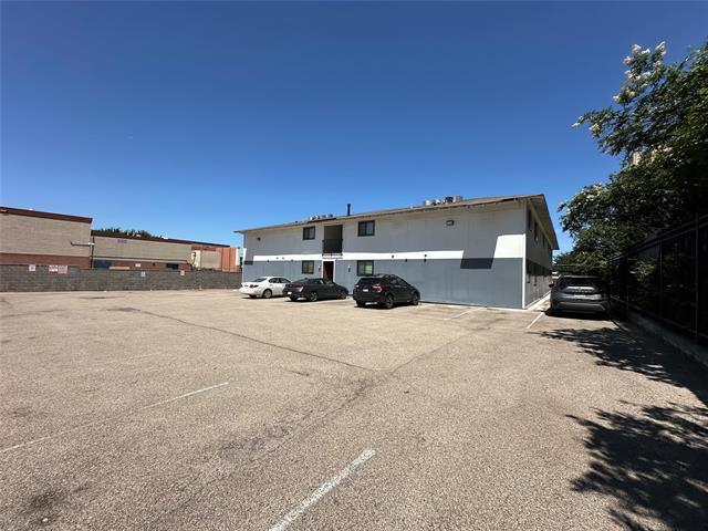 Building Photo - 4526 Munger Ave