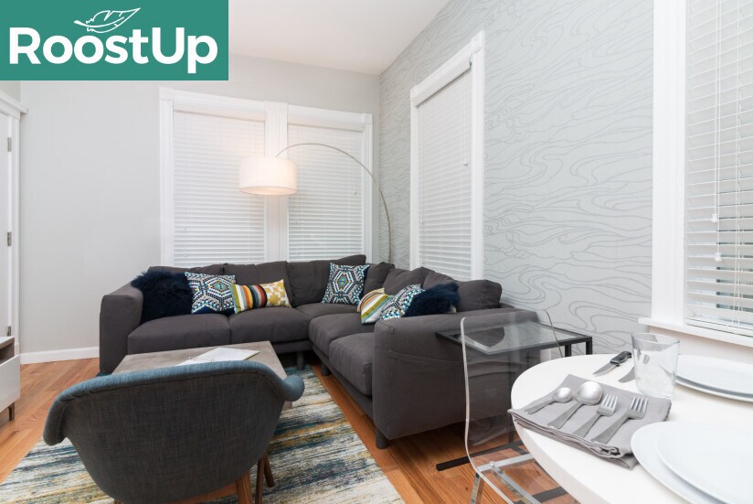 Building Photo - Furnished Bedroom with Private Bath in East Boston