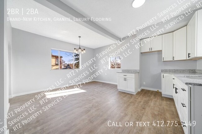 Building Photo - 705 Burbridge St