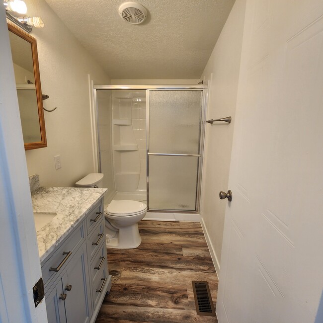 Building Photo - 21533 W Laura St