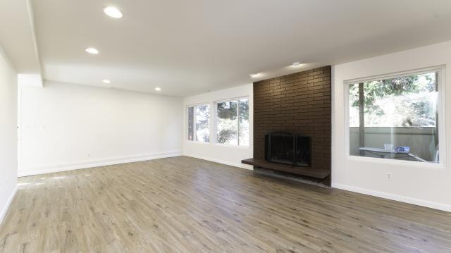 Building Photo - 2 bedroom in Seatac WA 98188