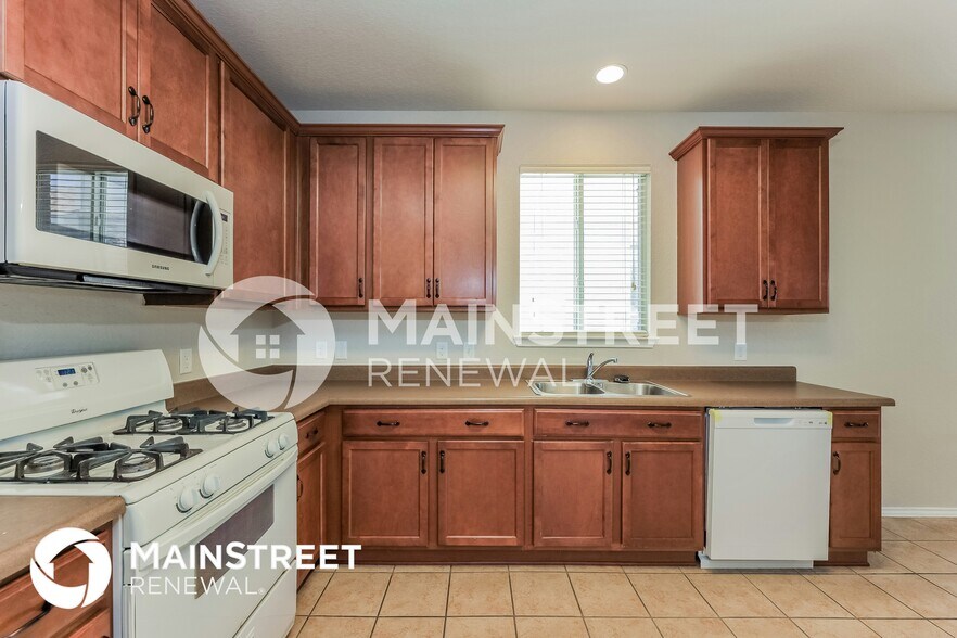 Building Photo - 12534 Crockett Way