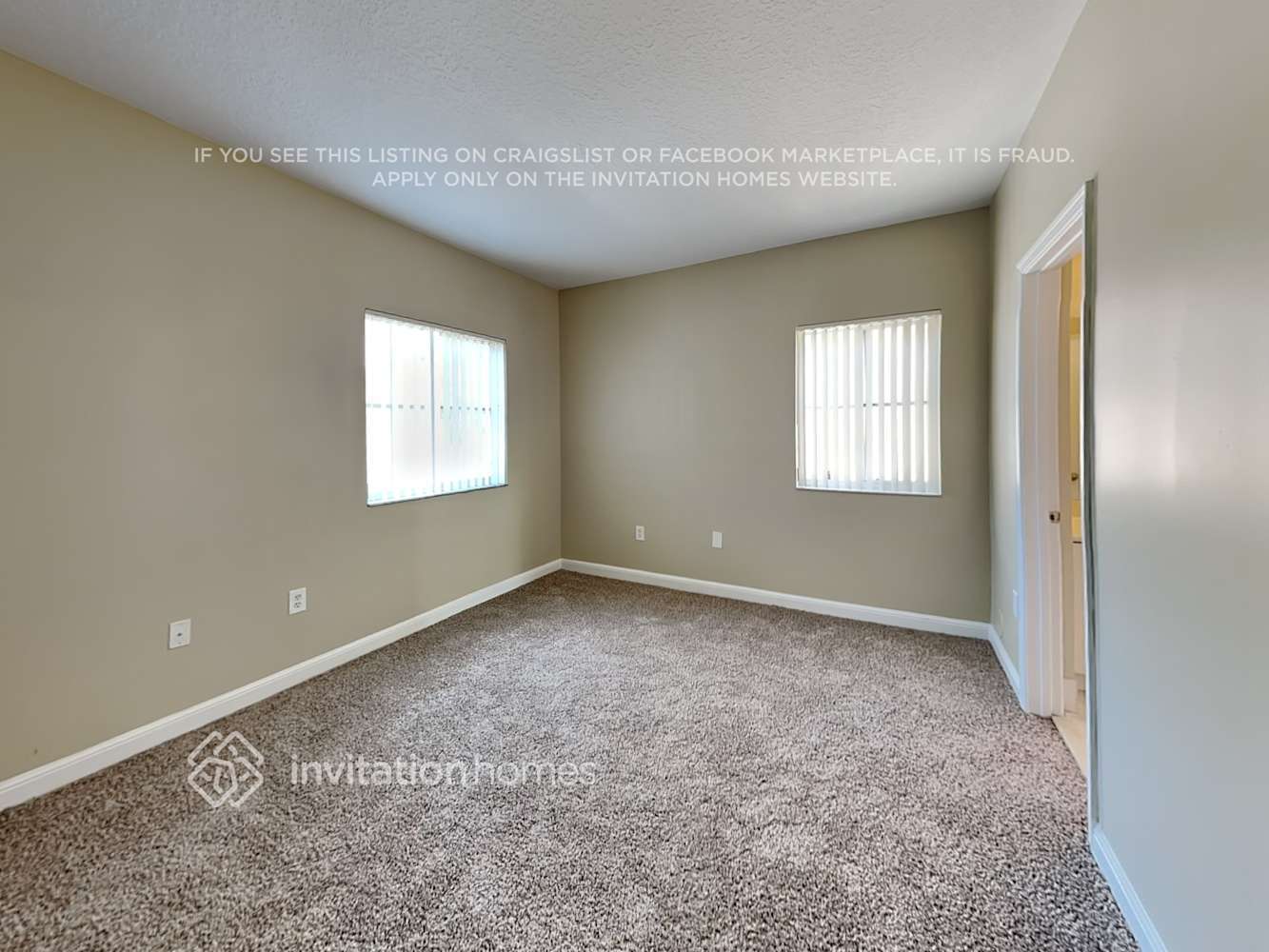 Building Photo - 2307 SW 127th Ave