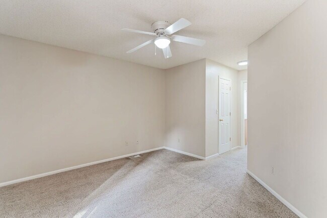 Building Photo - 4015 Autumn Heights Dr