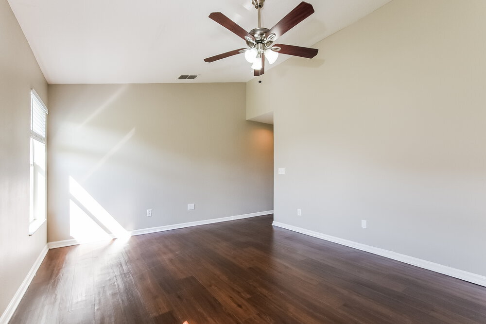 Building Photo - 2736 Eagle Canyon Dr S