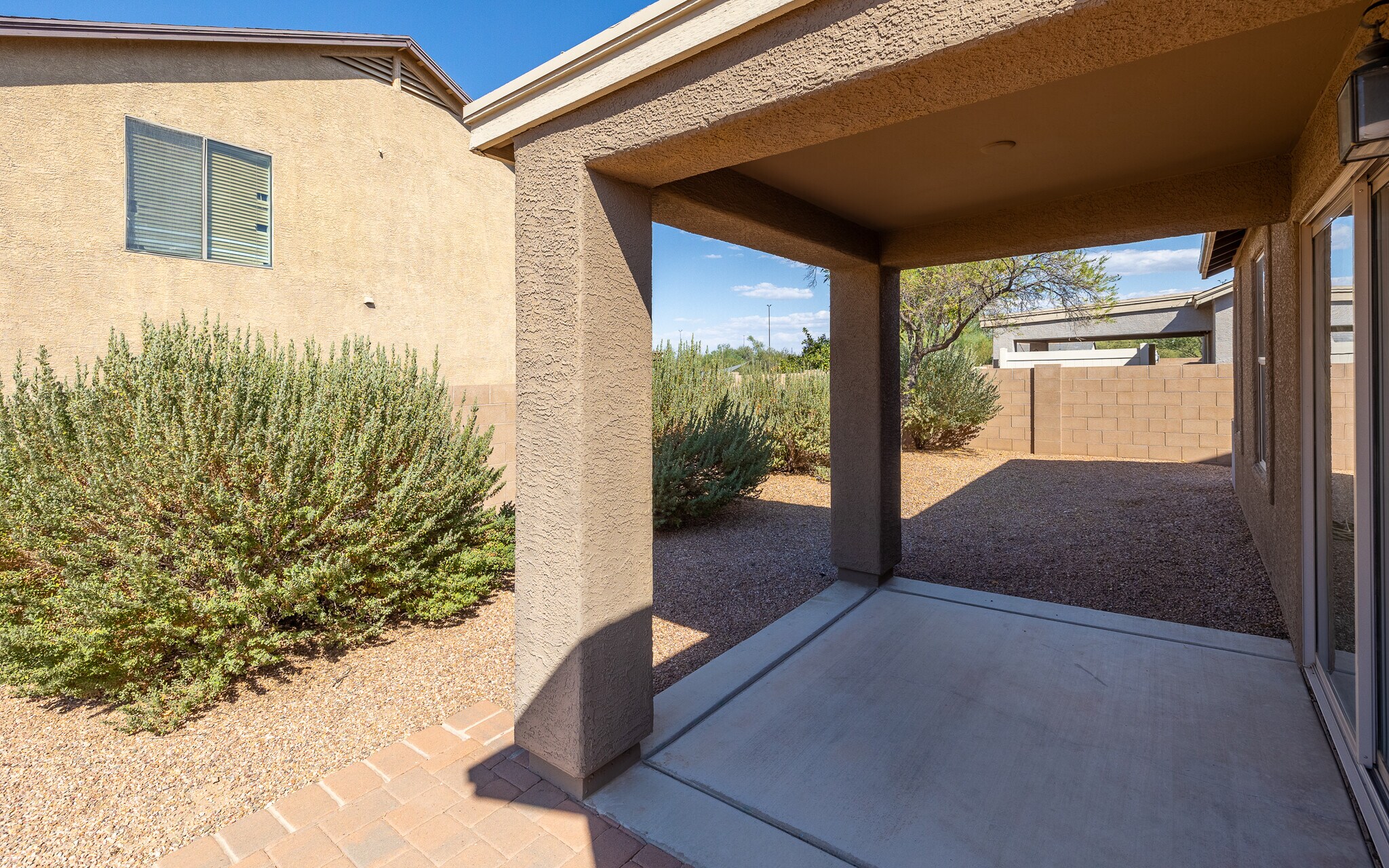 Building Photo - 5283 E Desert Straw Ln