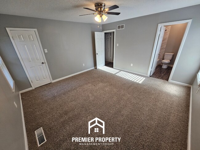 Building Photo - Luxury Germantown Living | 3BR/2BA in Poplar Estates | Houston High District