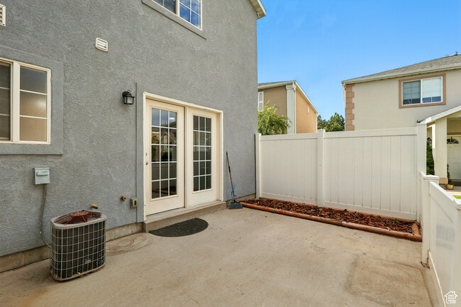 Building Photo - 123 Penhurst Pl