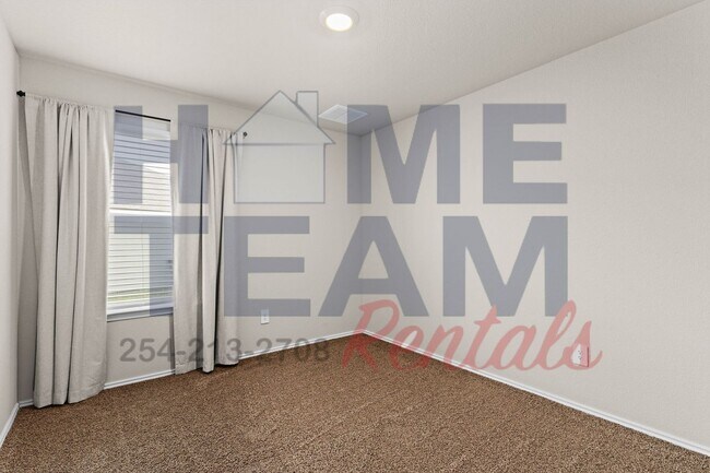 Building Photo - 2350 Bufflehead Dr