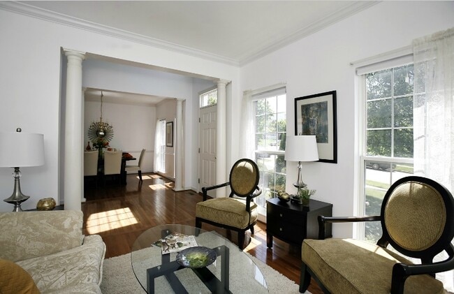 Building Photo - 11401 Crownwood Ln