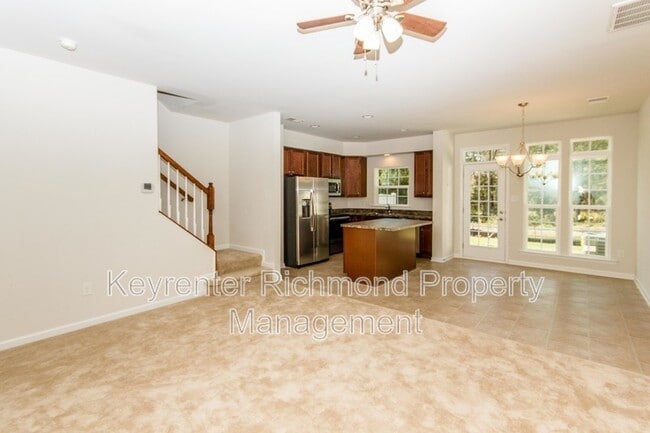 Building Photo - 8986 Ringview Dr