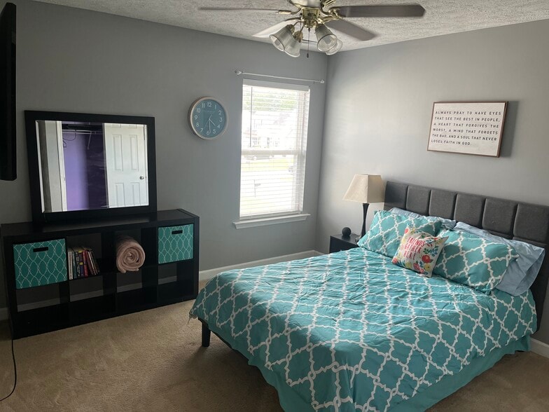 Building Photo - 800 Chilhowee Ct