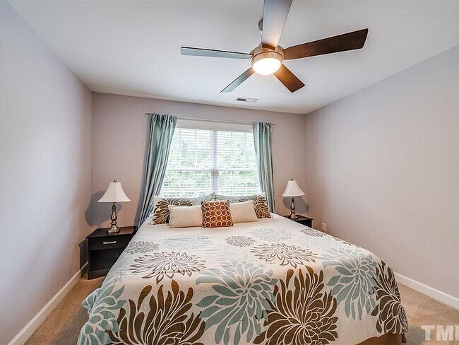 Building Photo - 2829 Carriage Meadows Dr