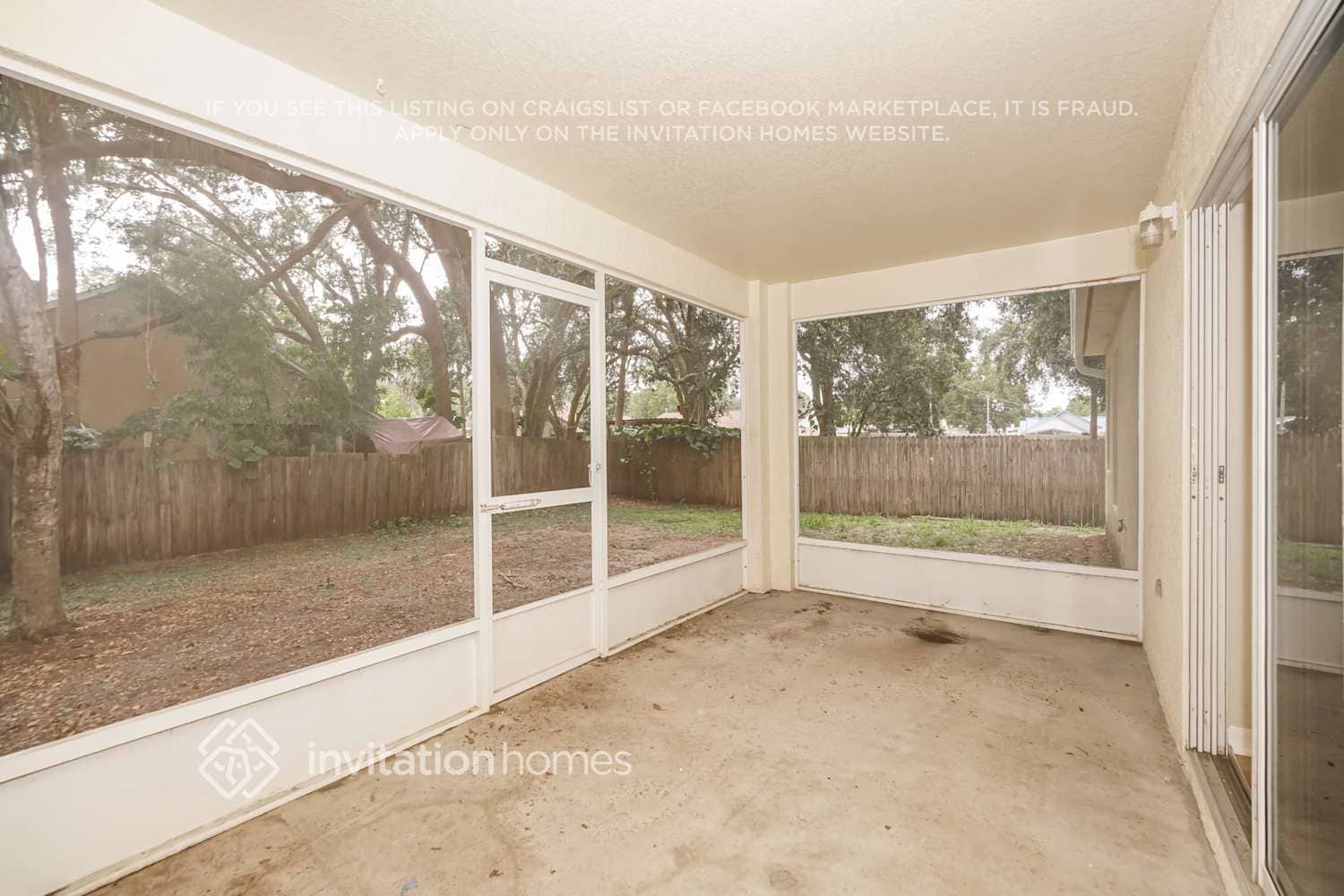 Building Photo - 7314 Carillon Ave