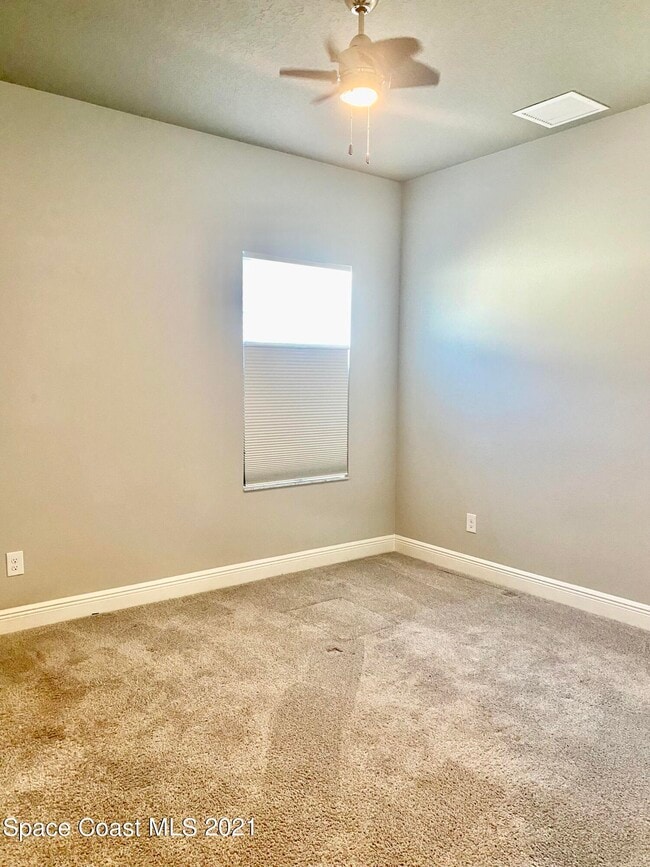 Building Photo - 2715 Vuldarno Ln