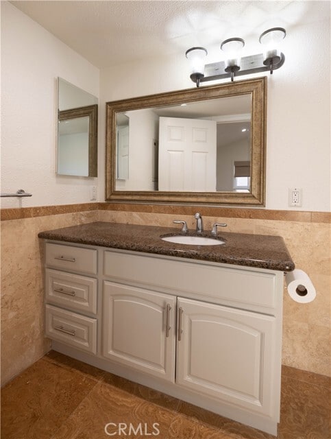 Building Photo - 3012 W Oceanfront