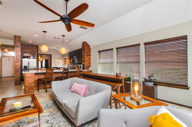 Building Photo - 3705 Cottonwood Springs Dr