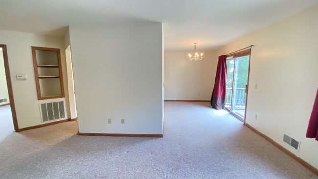 Building Photo - 4212 Menga Dr