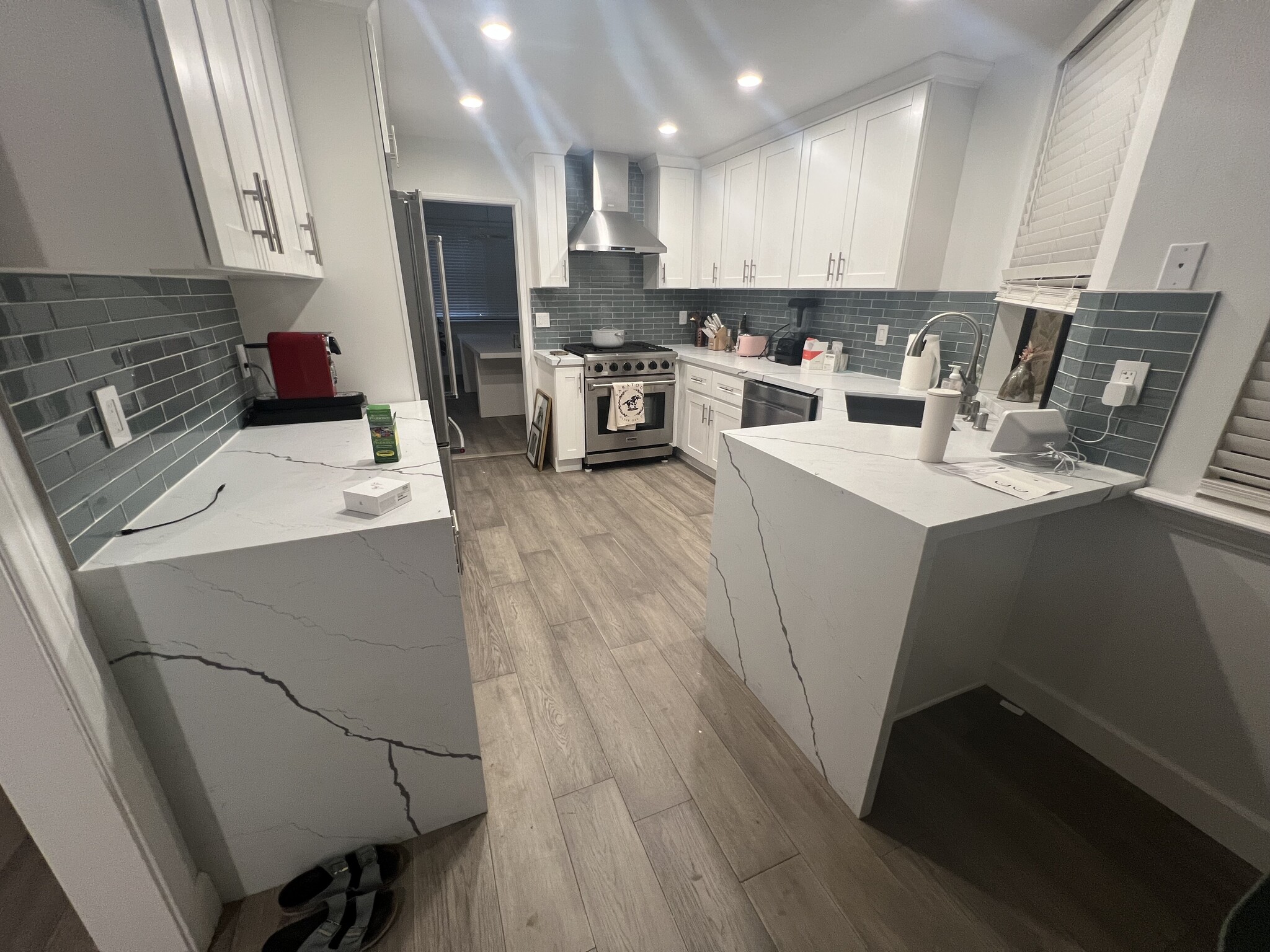 Kitchen Area - 2031 S Bentley Ave