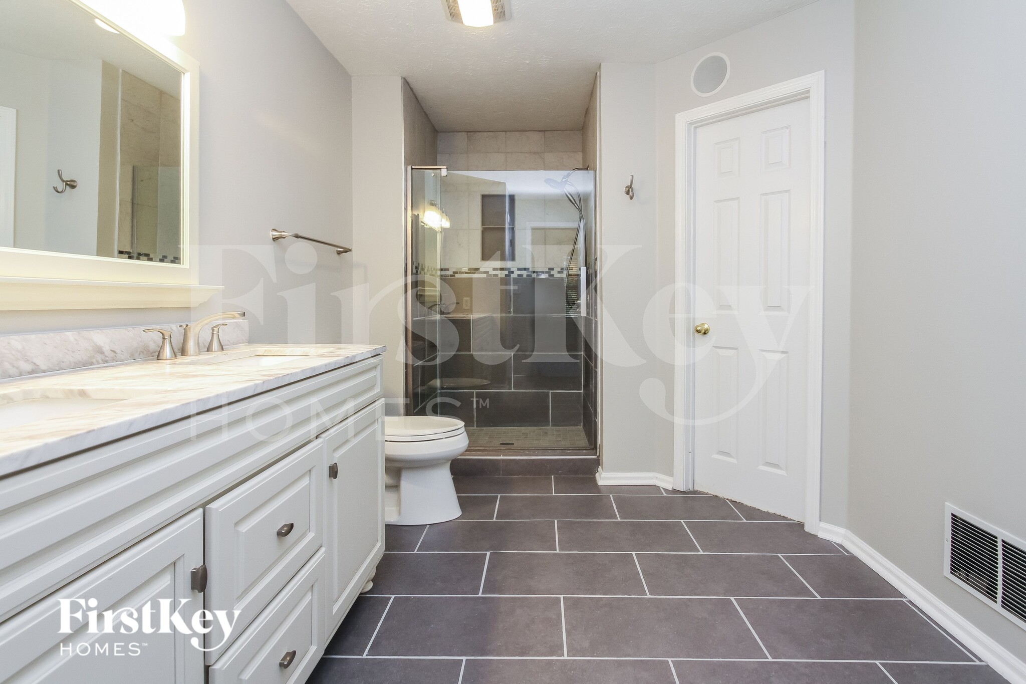 Building Photo - 2331 Salem Park Ct